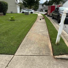 landscaping by Three Palms landscaping service reviewed on December 4, 2025