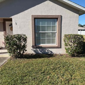 Bush Trimming by Lullabee Farms reviewed on December 9, 2025