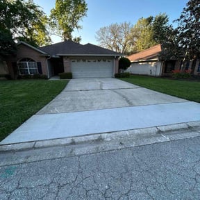lawn care services by Gourley Greenery reviewed on August 16, 2025