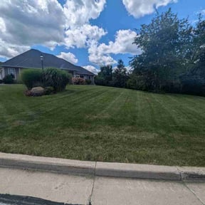 gardening service by Fields Lawn Maintenance reviewed on December 6, 2025