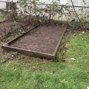 Flower Bed Weeding by Major Services reviewed on February 5, 2026