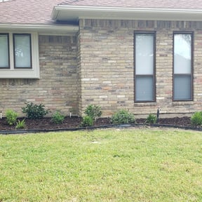 Bush Trimming by JH Custom Landscaping reviewed on May 27, 2025