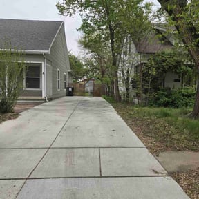 grass maintenance by Escobedo Lawn service reviewed on August 17, 2025