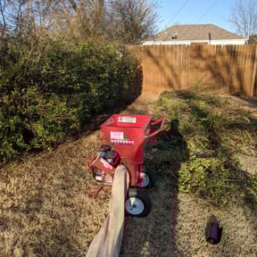Bush Trimming by YardPro reviewed on August 16, 2025