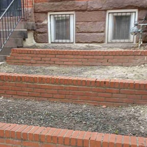 Flower Bed Weeding by Texas Trills  Lawn Service reviewed on October 19, 2025