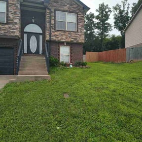 Flower Bed Weeding by Mroz Landscaping reviewed on July 2, 2026