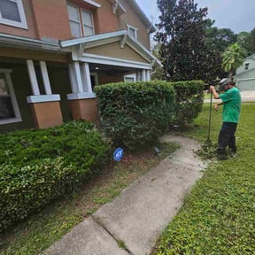 Bush Trimming by Show Me Lawn Services reviewed on August 4, 2025