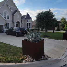 residential landscaping by David Hatfield reviewed on August 17, 2025