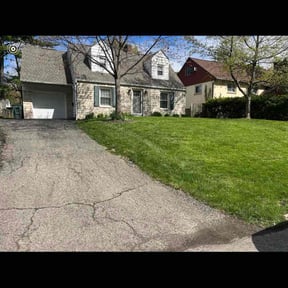 gardening service by Moore lawn care reviewed on November 20, 2025