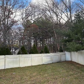 Leaf Removal by Ruperts maintenance reviewed on August 19, 2026
