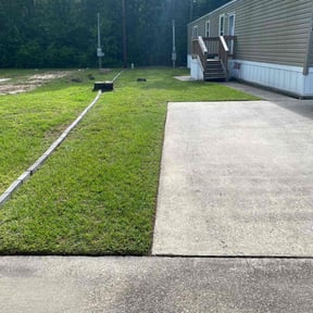 yard maintenance by Root Rescue Aeration reviewed on August 21, 2025