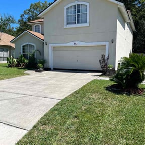 yard service by Green Earth Lawn and snow LLC reviewed on August 15, 2025