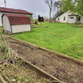 Flower Bed Weeding by TMW Services reviewed on May 7, 2026