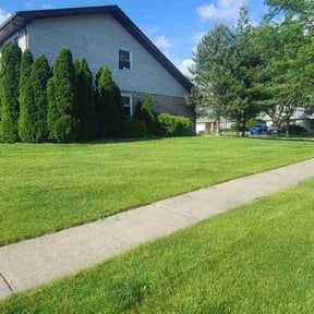 yard work by Burton&#039;s Landscaping reviewed on September 14, 2024