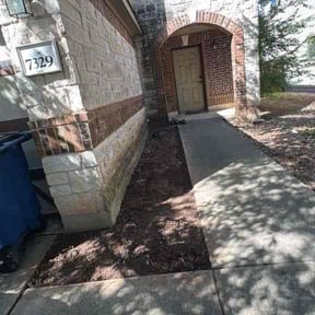 Flower Bed Weeding by The Kadyebo way reviewed on October 24, 2025