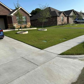 residential landscaping by Nate&#039;s lawn care reviewed on May 7, 2024