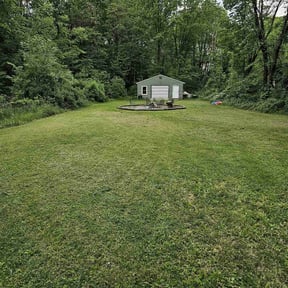 grass maintenance by Miller property maintenance reviewed on April 30, 2025