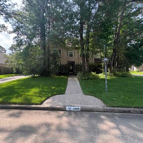 yard service by Silva lawn care reviewed on December 7, 2025