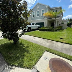 yard work by Shine Rite Pressure Washing and Landscaping reviewed on August 15, 2025