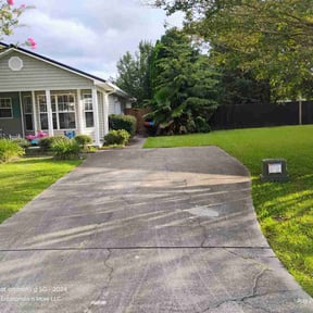 yard work by BluGrass Groomers Lawn Care reviewed on August 21, 2025