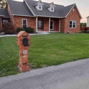 gardening service by Busy Bee's Lawn Care LLC reviewed on August 2, 2024