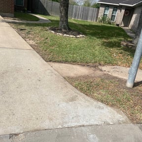 Leaf Removal by Two Grasshoppers lawn care. reviewed on September 11, 2025