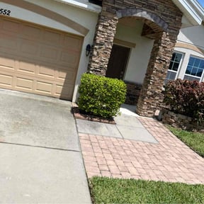 Bush Trimming by Quality landscaping reviewed on August 15, 2025