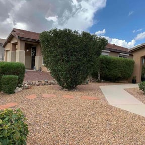 Bush Trimming by Grow Pro Lawn Care reviewed on October 18, 2025