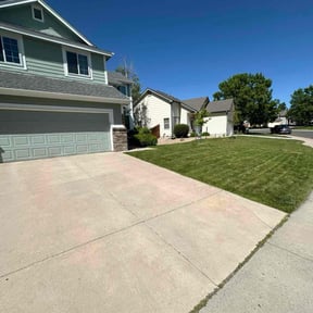 yard service by Katy Lawn Boys reviewed on November 9, 2017