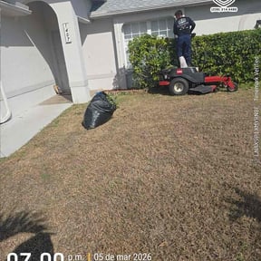 Bush Trimming by Just Hedges reviewed on March 26, 2026