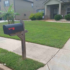 residential landscaping by Prizel Lawn Service reviewed on August 15, 2025