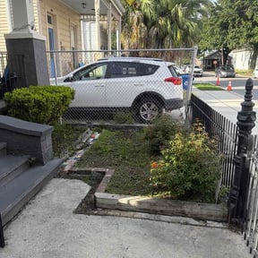 Flower Bed Weeding by Aee handymany services reviewed on May 23, 2026