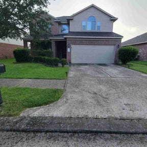 lawn service by Gospel Greens reviewed on April 10, 2024