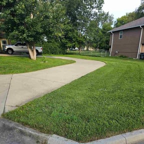 Lawn Mowing by BPR Home Solutions LLC reviewed on May 8, 2025