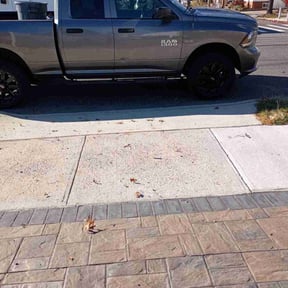 Leaf Removal by J&amp;R Lawncare reviewed on October 18, 2025