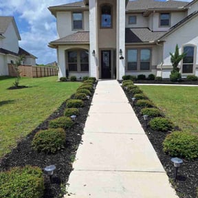 landscaping by Nichols Lawn &amp; Landscaping reviewed on September 17, 2024