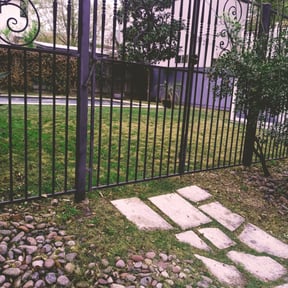 Leaf Removal by Lawn Barbber&#039;sk reviewed on September 26, 2025