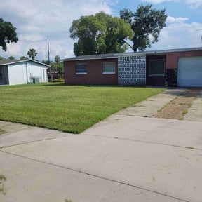 yard work by Sami lawn service,,, reviewed on October 20, 2023