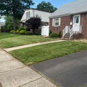 yard maintenance by Mckiver Care Lawn service And Home Repairs reviewed on August 16, 2025