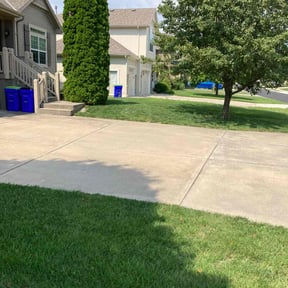 residential landscaping by Epic Lawn Care reviewed on January 20, 2026