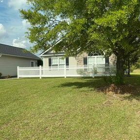 lawn care by Hite&#039;s Multi-service reviewed on April 23, 2024