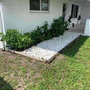 Leaf Removal by FRAMPTON&#039;S LAWN SERVICE reviewed on September 13, 2025