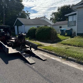 Bush Trimming by Evan&#039;s Lawncare reviewed on October 21, 2025