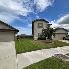 residential landscaping by Smack Down lawns and tractor services reviewed on August 15, 2025