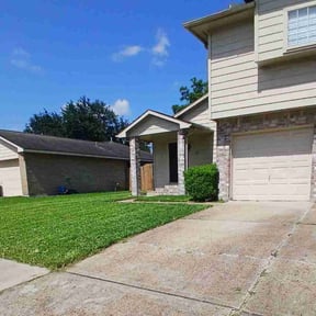 residential landscaping by Zeroslandscape reviewed on October 16, 2024