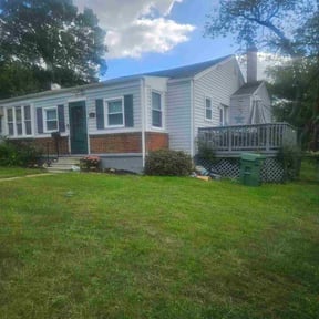 Bush Trimming by A1 Cuts reviewed on November 18, 2025