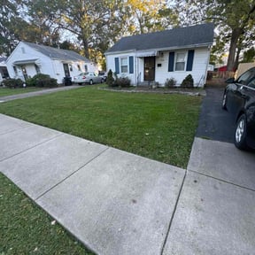 landscape maintenance by Real care property maintenance reviewed on August 20, 2025