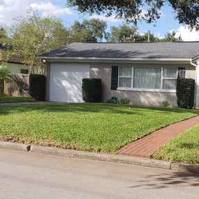 Bush Trimming by Martell's lawn care reviewed on March 27, 2024