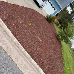 Flower Bed Weeding by HN Services reviewed on July 11, 2026
