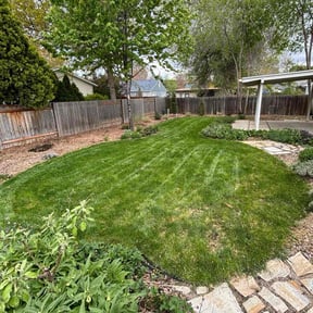 gardening service by Lawn Dons A Service Company reviewed on November 26, 2025